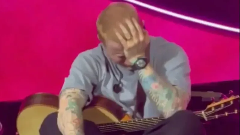 Ed Sheeran (35) bricht er in Tränen aus